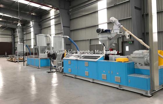 High Output Kayu Plastik WPC Decking Profile Co Mesin Ekstrusi