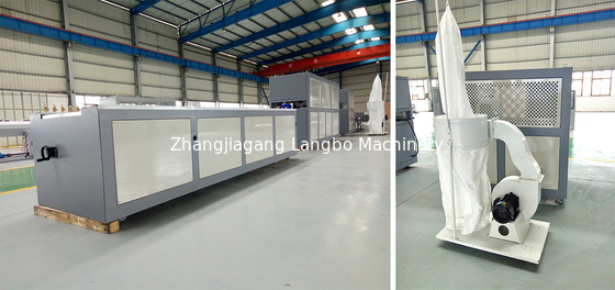 Taman Luar Ruangan WPC Decking Profile Extrusion Line 1240MM Tahan Air